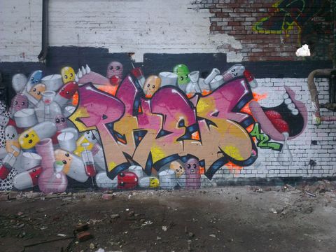 Graffiti - PHES 42 x COLOR