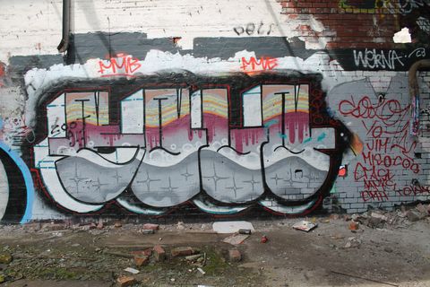 Graffiti - SOLO TBC
