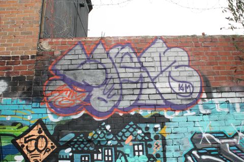 Graffiti - FORM