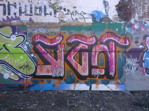 Graffiti - SKINT RH M4